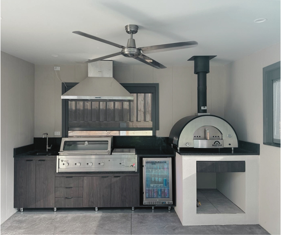 Napoli Oven CO Vesuvio 800 Gas Oven 3-4 Pizza with bonus hybrid kit